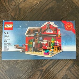 NWT Santa’s Workshop Lego Set